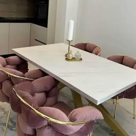 Apartman Two Bedroom With Terrace And Swimming Pool Zagvozd