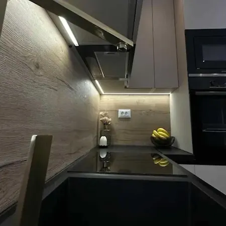 Two Bedroom With Terrace And Swimming Pool * Zagvozd