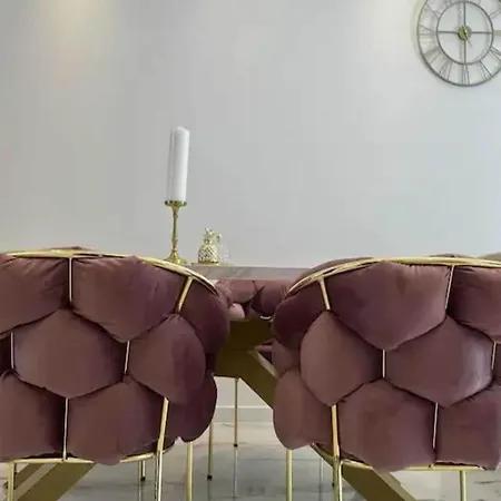 Apartman Two Bedroom With Terrace And Swimming Pool