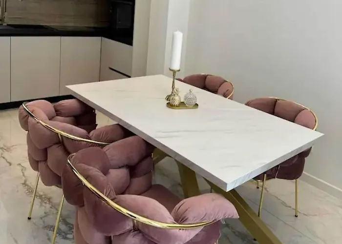 아파트 Two Bedroom With Terrace And Swimming Pool Zagvozd